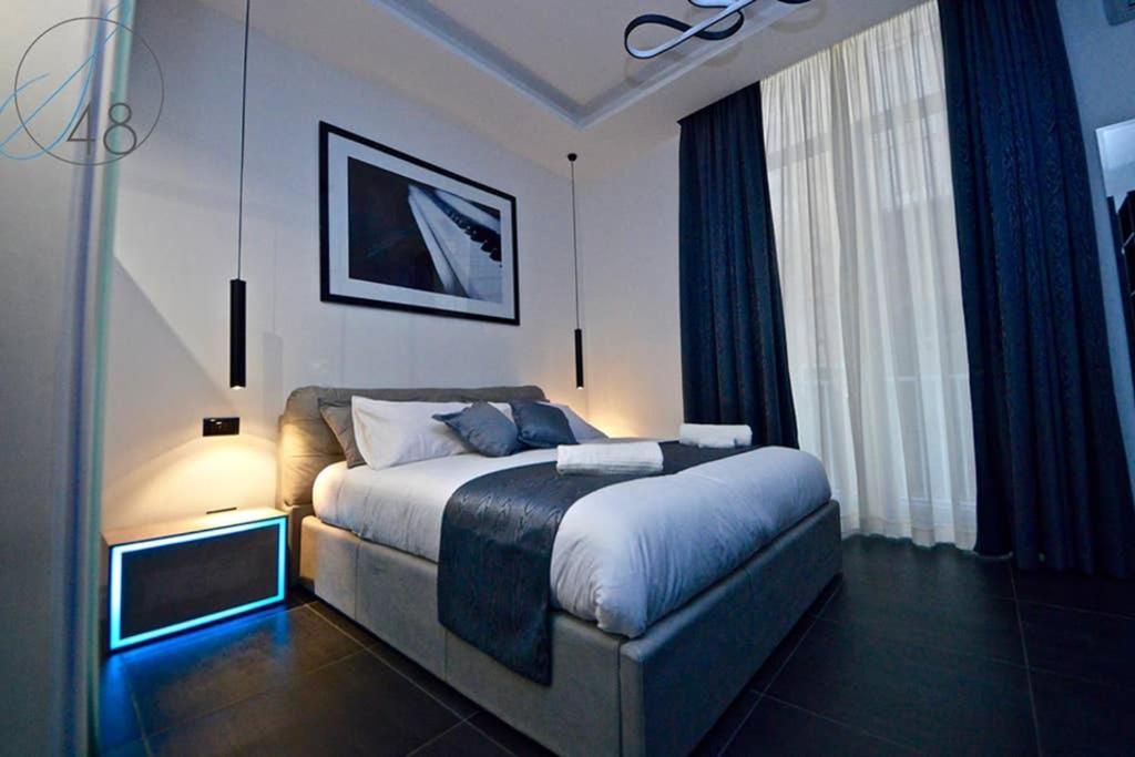 Suite Quarantotto Luxury House Napoli Esterno foto