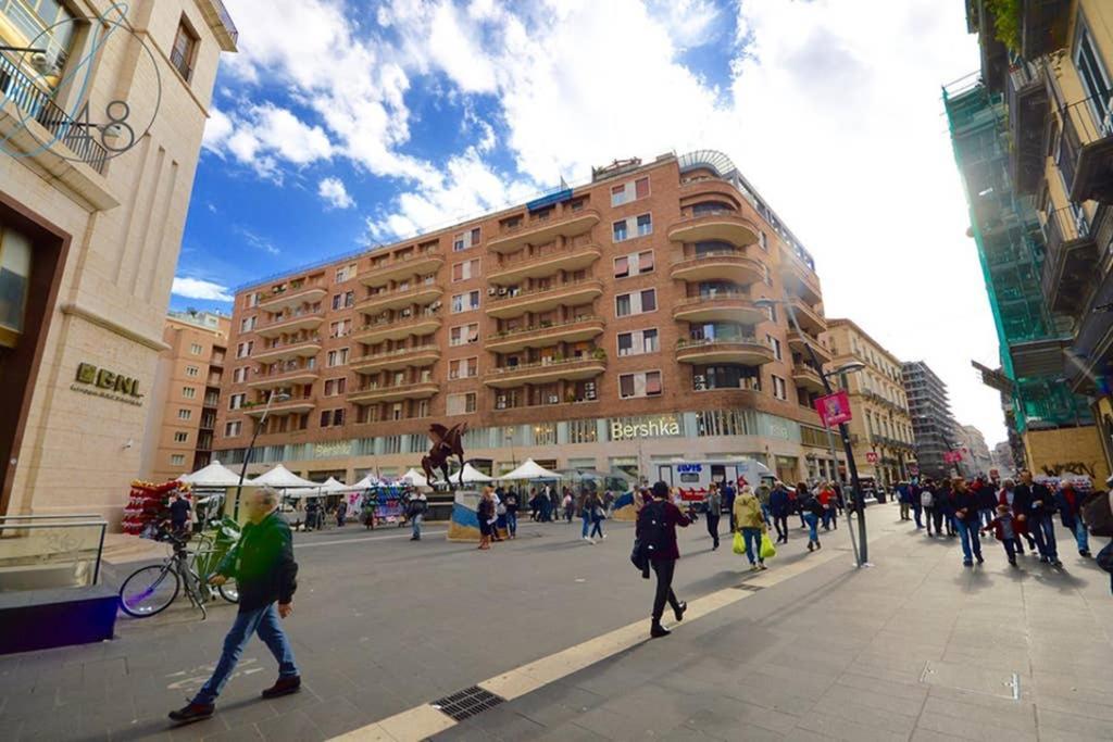 Suite Quarantotto Luxury House Napoli Esterno foto