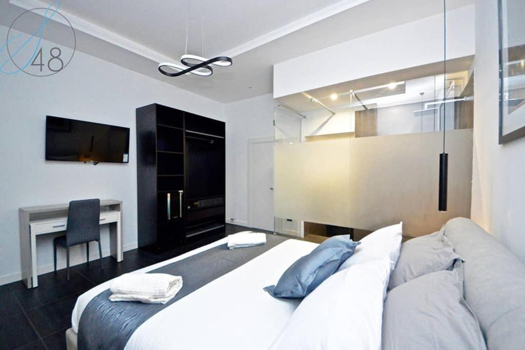 Suite Quarantotto Luxury House Napoli Esterno foto